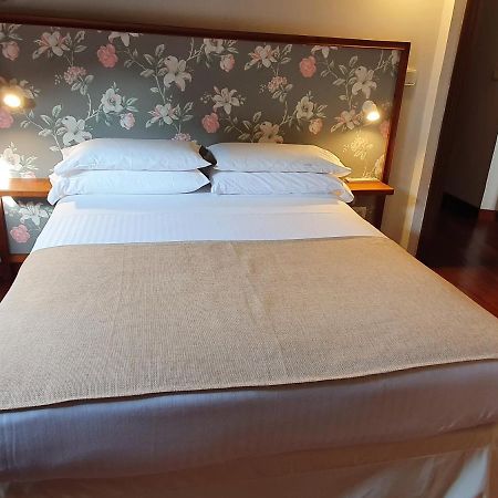Ermita 1883 Hotel Puente San Miguel Eksteriør billede