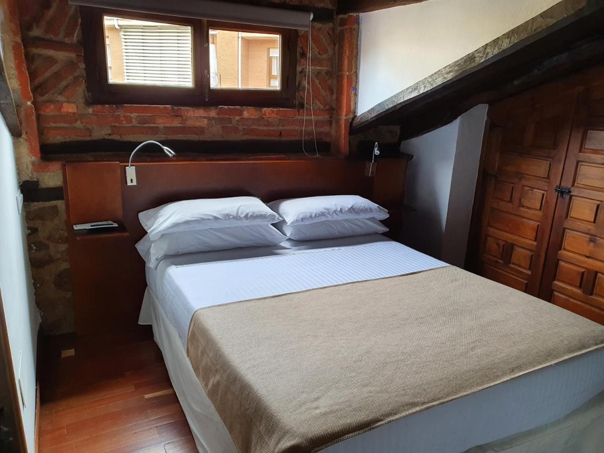 Ermita 1883 Hotel Puente San Miguel Eksteriør billede